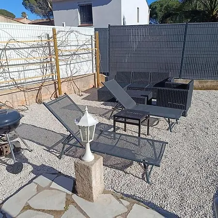 Au Calme / Clim / Barbecue / Parking /plage